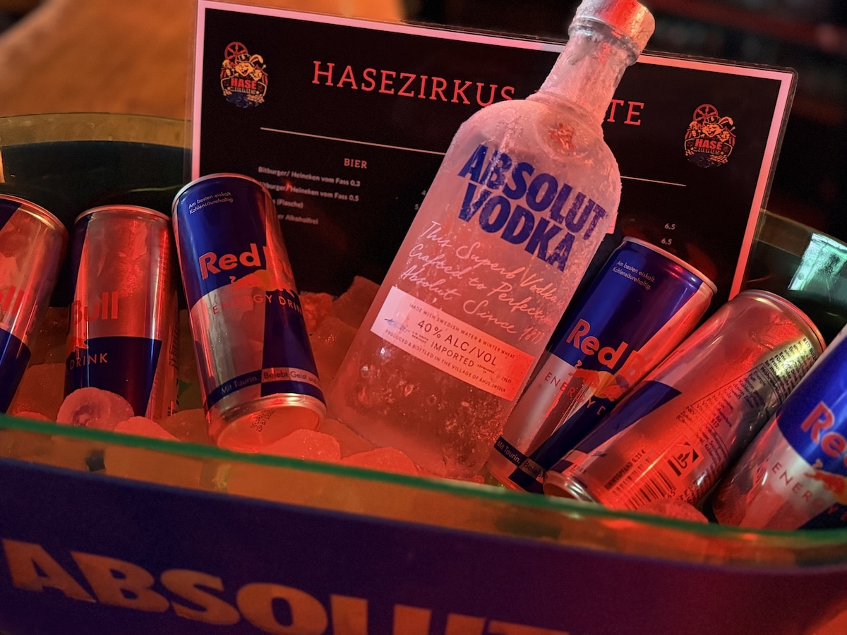 Wir verlosen zusammen mit dem Hasezirkus 1x Wodka und RedBull