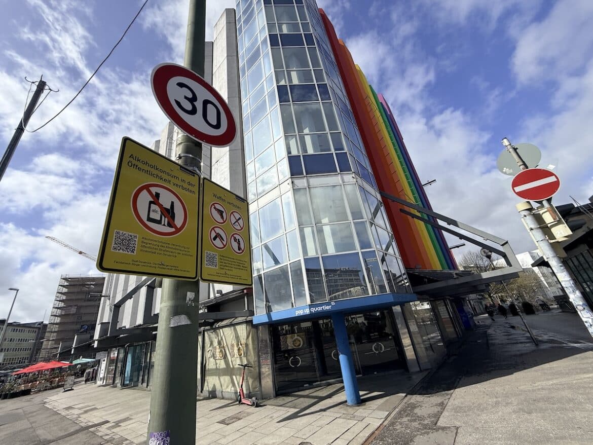Waffenverbotszone am Neumarkt, Ecke Öwer de Hase, Osnabrück