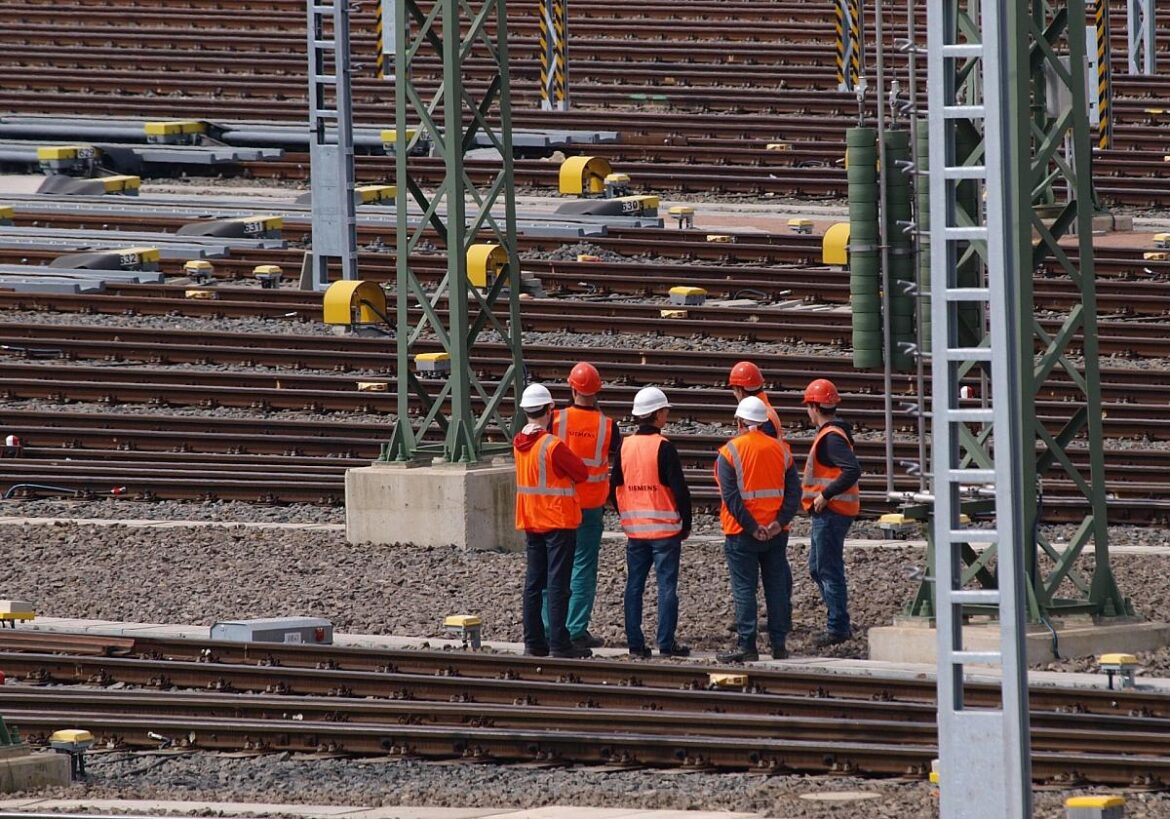 Arbeiter Gleisanlage