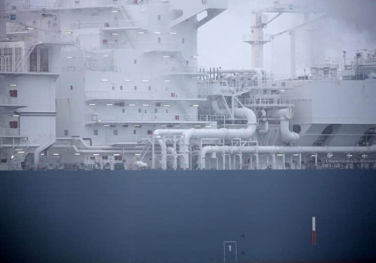 Schwimmendes LNG-Terminal