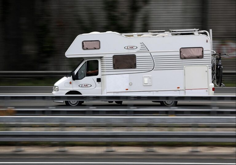 Wohnmobil auf