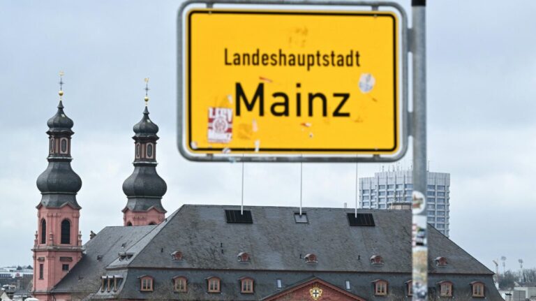 Enges Rennen bei Landtagswahl in Rheinland-Pfalz erwartet