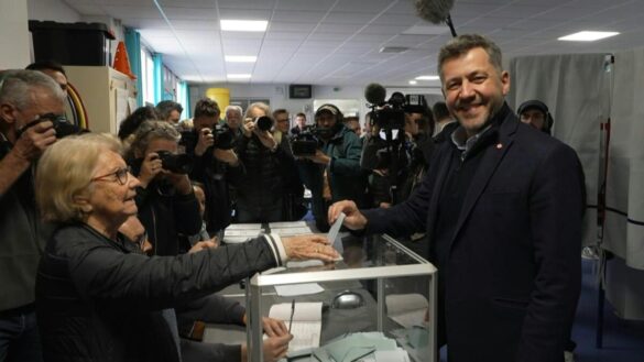 Kommunalwahlen in Frankreich: Linke hält Marseille, Paris bleibt links