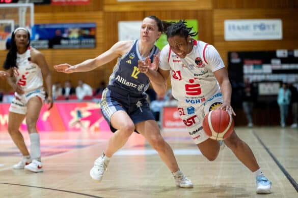 GiroLive Panthers vs. Alba Berlin / Foto: Alexander Reinhard in Osnabrück (Gesamtstadt)