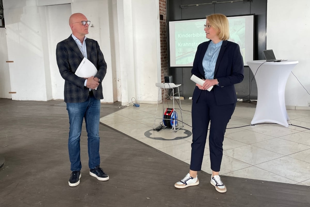 Wolfgang Beckermann und Katharina Pötter beim Vor-Ort-Termin. / Foto: Dominik Lapp