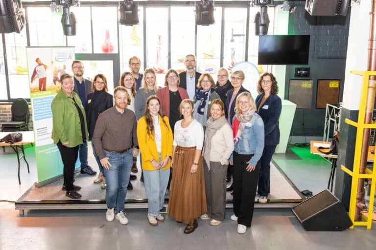 Freuen sich auf Bewerbungen von Unternehmen: der Arbeitskreis Familienfreundliche Arbeitgeber. / Foto: Michaela Kellenberg in Osnabrück (Gesamtstadt)