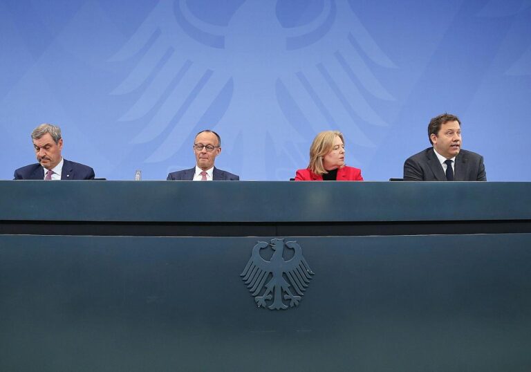 Pressekonferenz nach