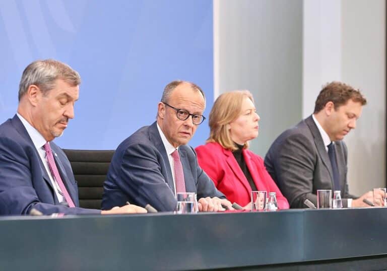 Pressekonferenz nach