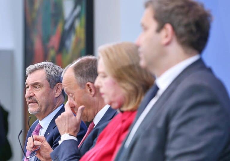 Pressekonferenz nach