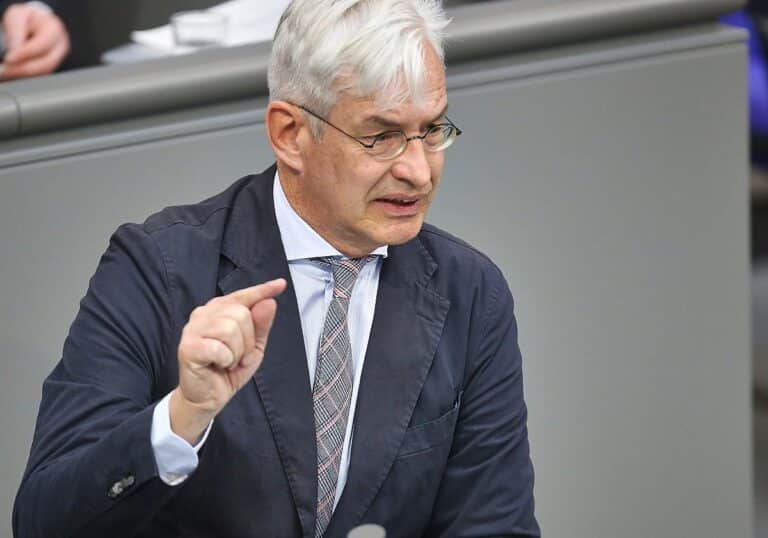 Mathias Middelberg