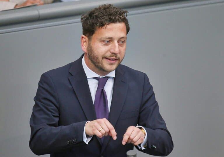 Felix Banaszak