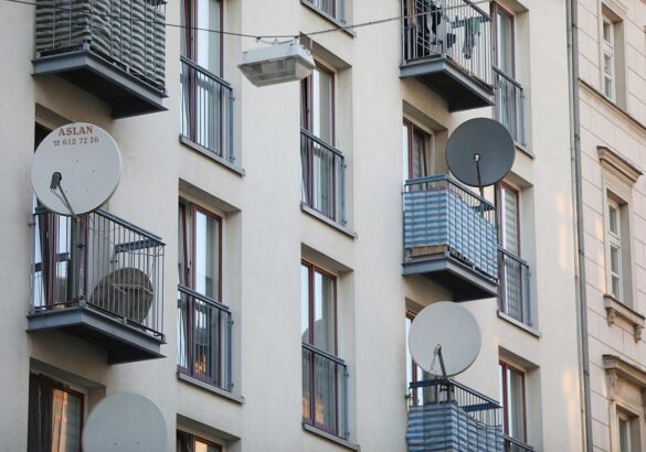 Satellitenschüssel an