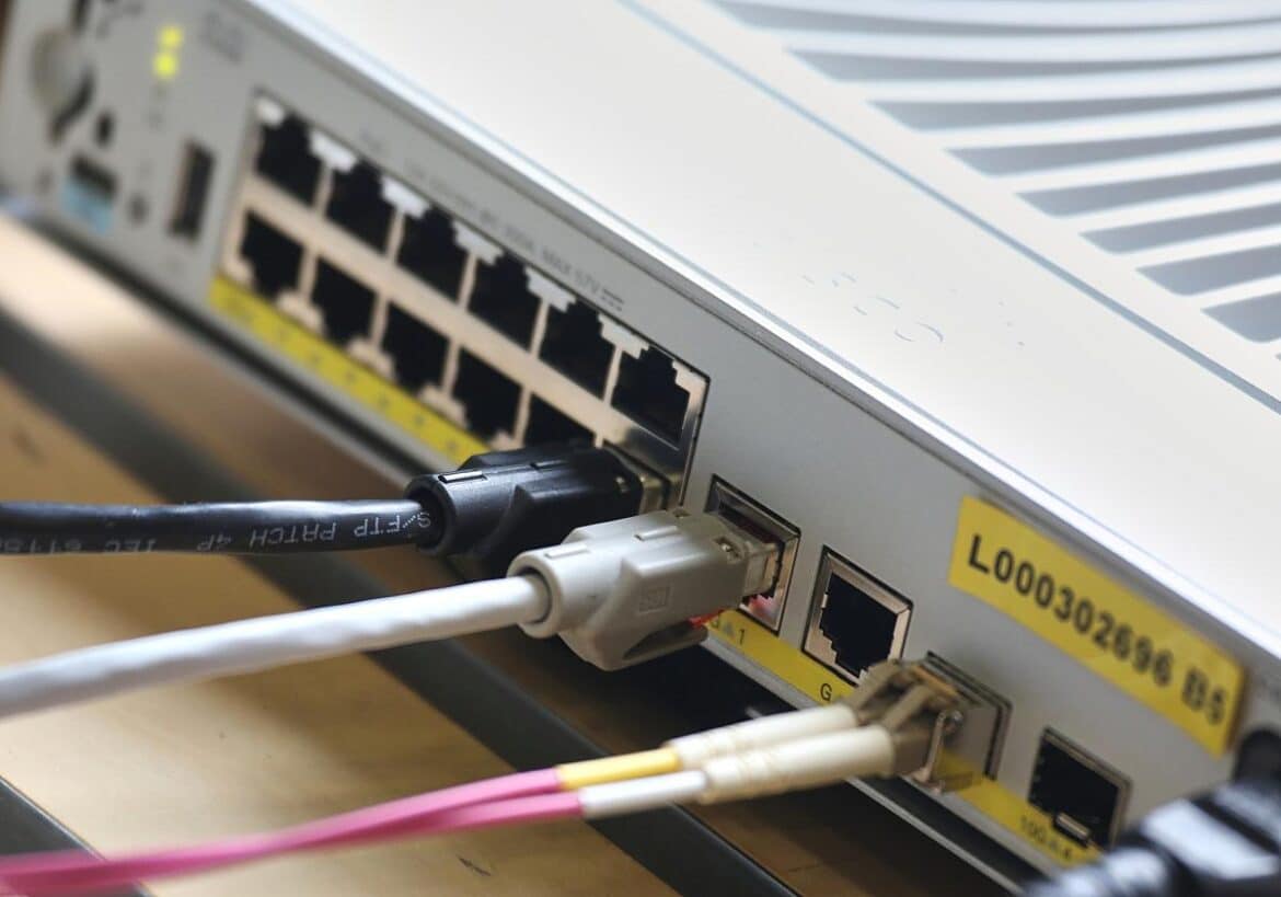 Netzwerk-Patchpanel (Archiv)