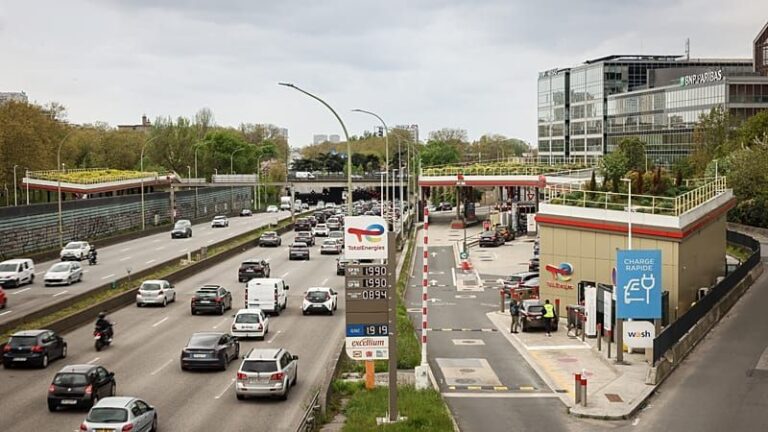 Proteste und Preisschocks: Frankreichs Straßenblockaden