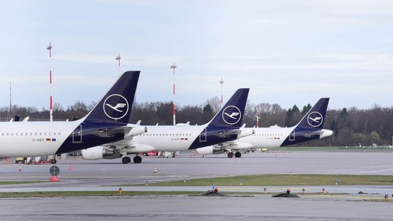 Lufthansa-Streik: Flugbegleiter legen Arbeit nieder