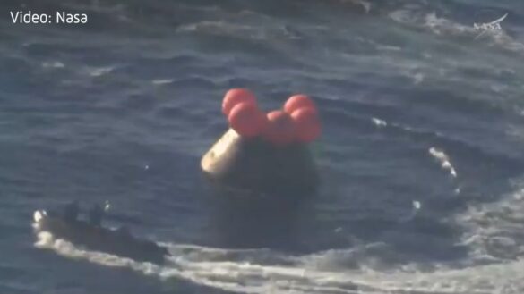 Artemis 2-Crew nach Mond-Mission sicher auf der Erde gelandet