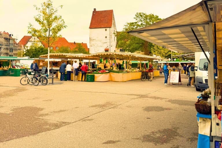 Wochenmarkt auf dem Ledenhof in Osnabrück. / Foto: Dana Beckmann in Innenstadt
