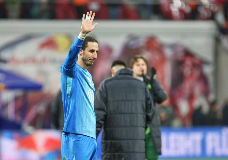 Kamil Grabara