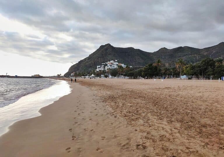 Strand auf