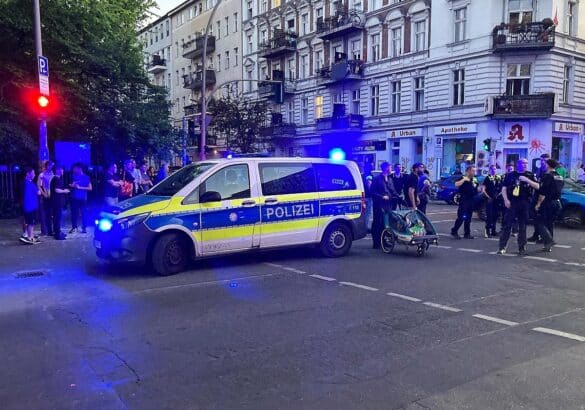 Polizei nach