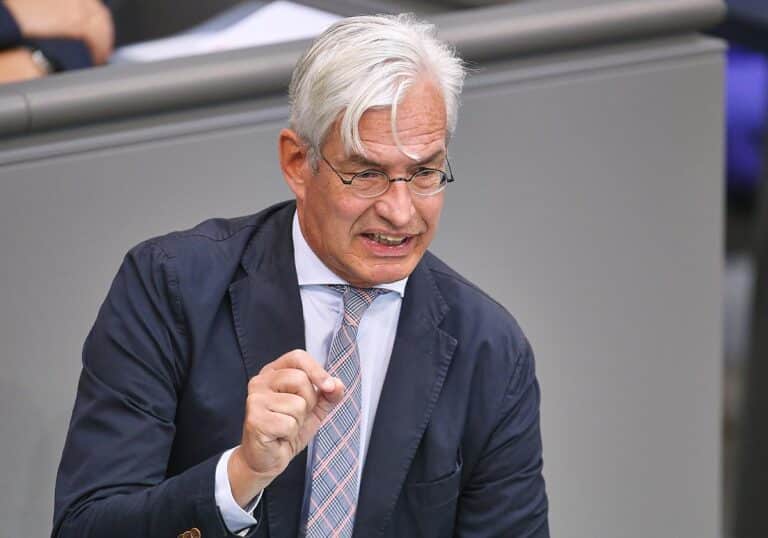 Mathias Middelberg