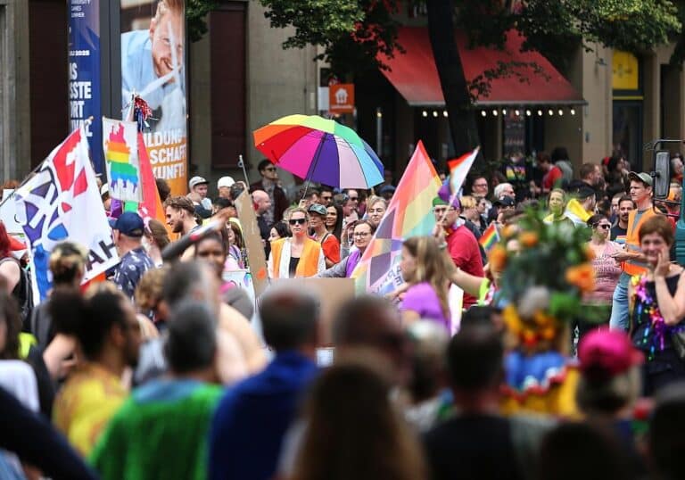 Parade zum Christopher-Street-Day (Archiv)