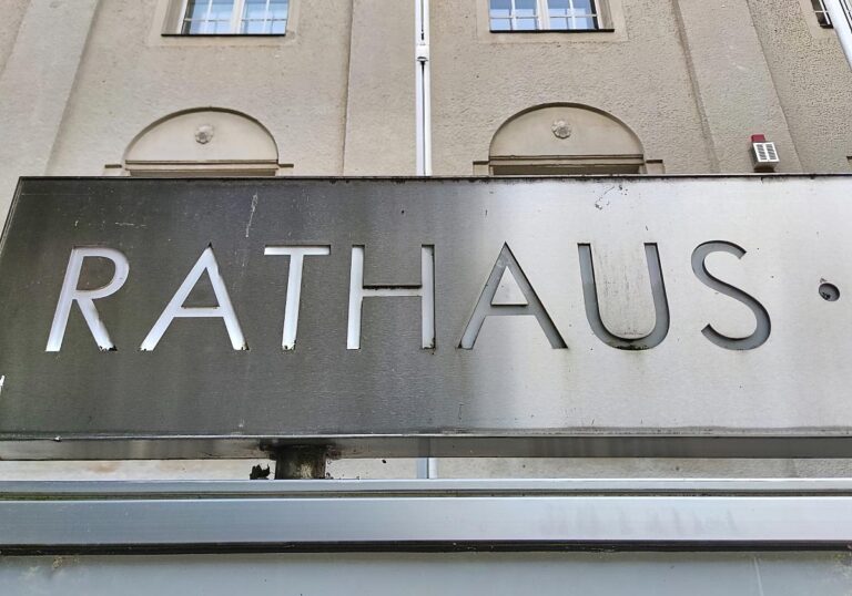 Rathaus (Archiv)