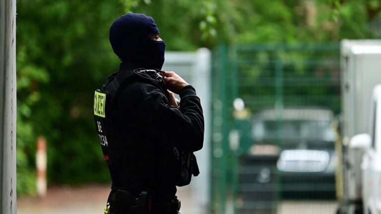 Großrazzia (Symbolbild) / Foto: dpa via Glomex in Osnabrück (Gesamtstadt)