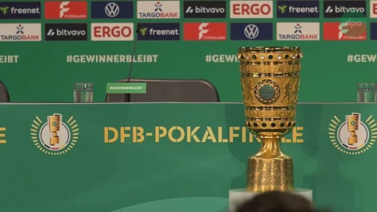 Das Rennen um den DFB-Pokal beginnt für den FC Bayern München in Osnabrück.