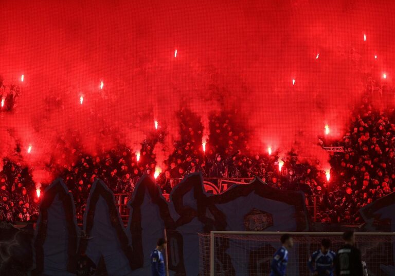 Fußball-Fans mit