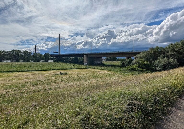 Nordbrücke (Archiv)