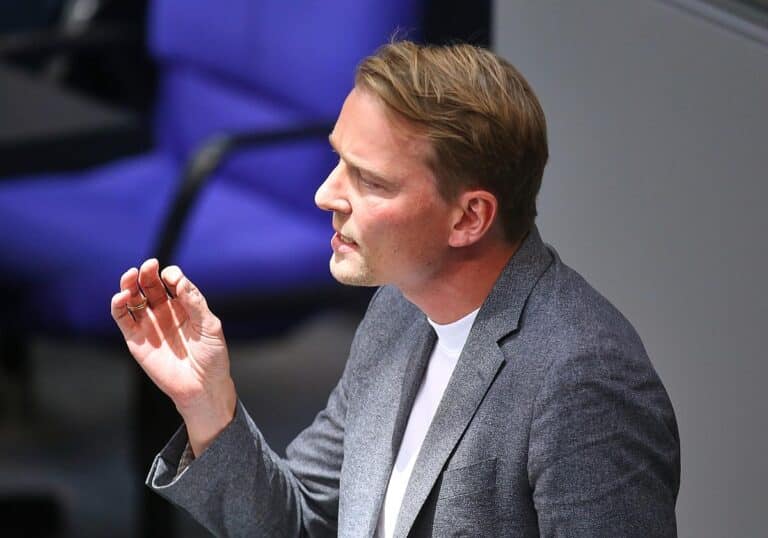 Jan-Niclas Gesenhues
