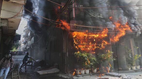 Schwerer Brand in Neu-Delhi: Mindestens 21 Tote