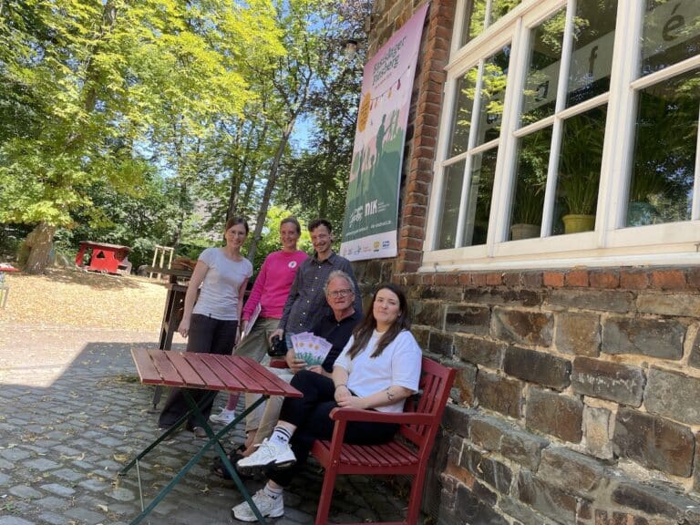 Die Initiatoren des "Basislagers Piesberg" freuen sich auf viele Teilnehmende. / Foto: Dominik Lapp in Pye