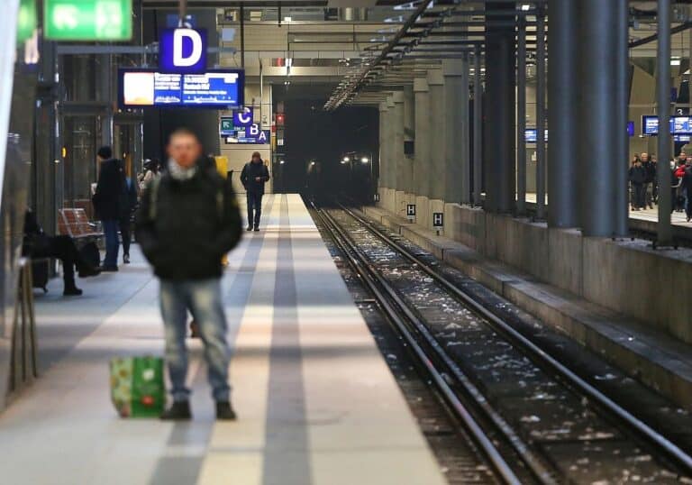 Bahnsteig (Archiv)
