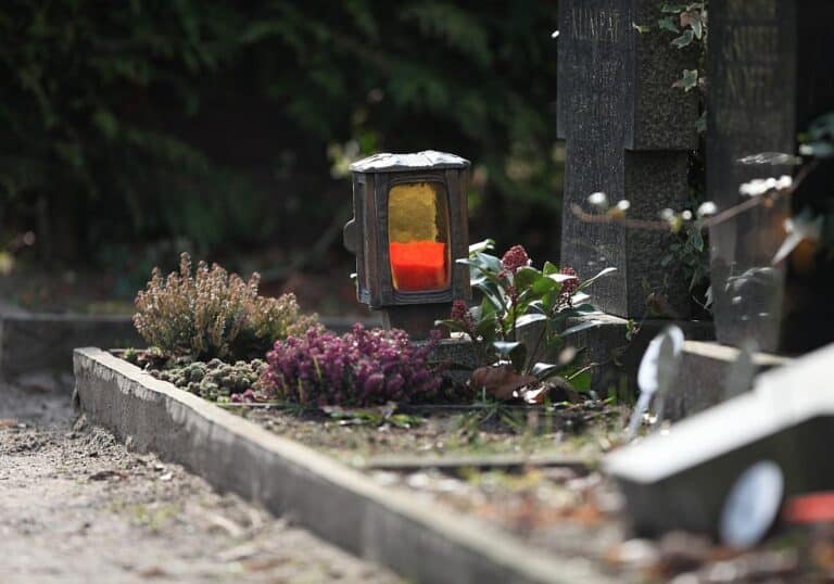 Friedhof (Archiv)