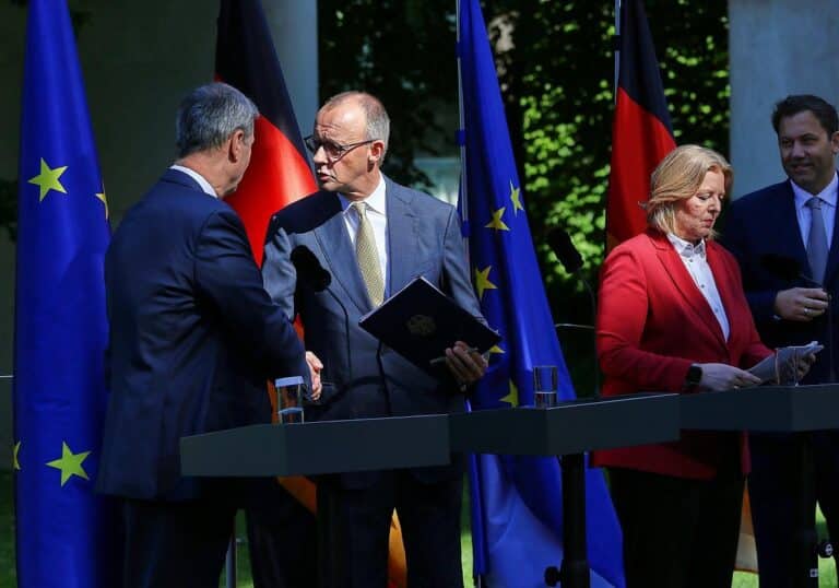 Pressekonferenz nach