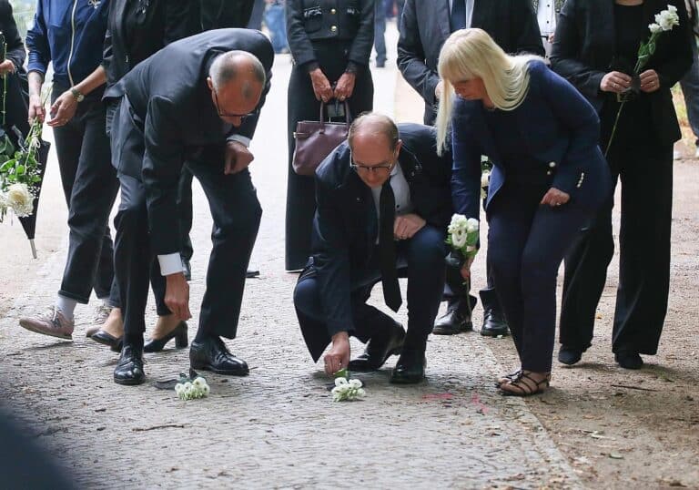 Merz, Dobrindt,