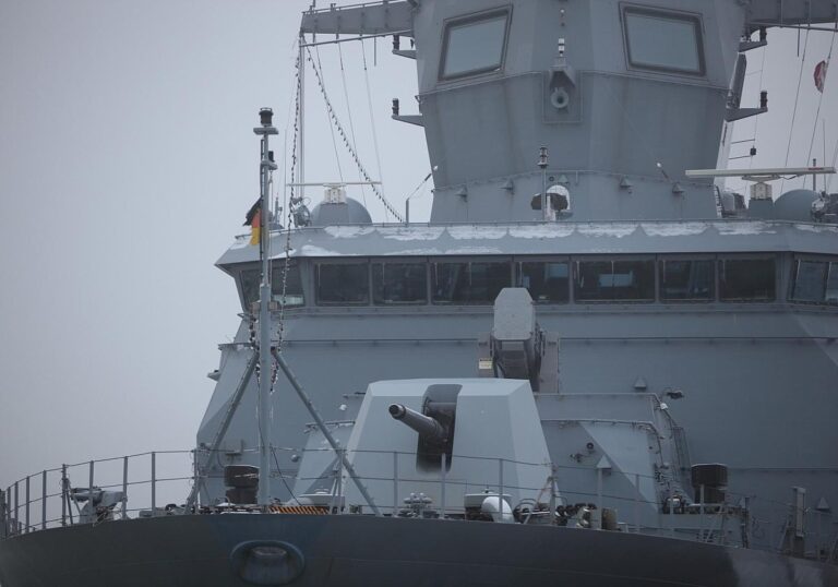 Deutsches Kriegsschiff