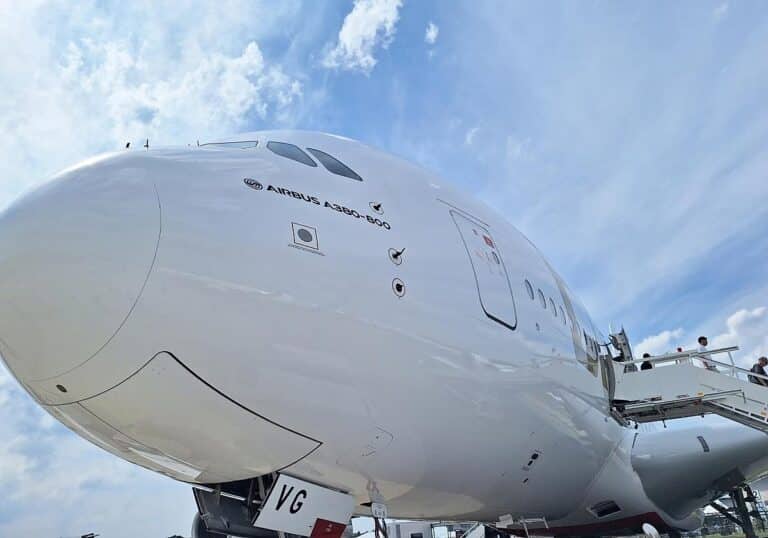 Airbus A380-800