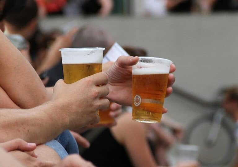 Biertrinker (Archiv)
