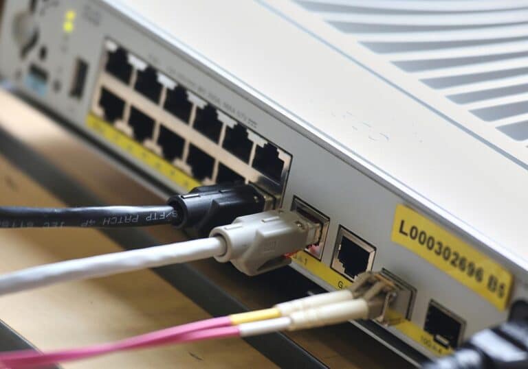 Netzwerk-Patchpanel (Archiv)