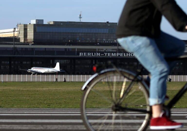 Tempelhofer Feld