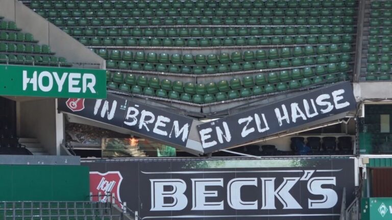 Tribüne im Weserstadion teilweise eingestürzt