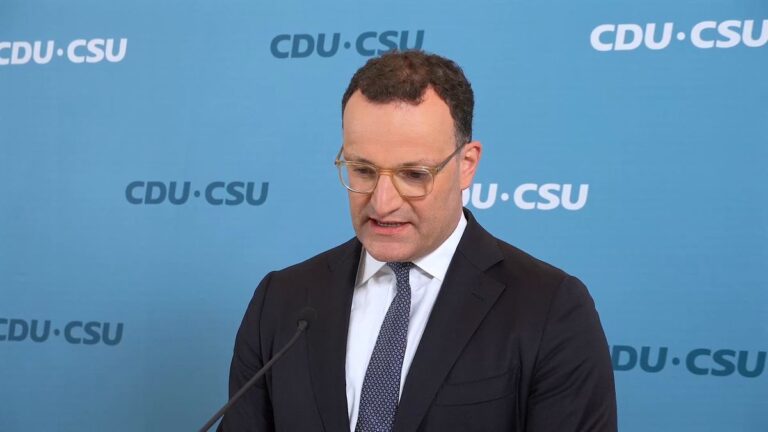 Merz prüft Regierungsumbau nach Spahn-Rücktritt