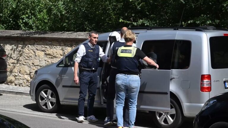 Tödlicher Messerangriff in Regensburger Bankfiliale