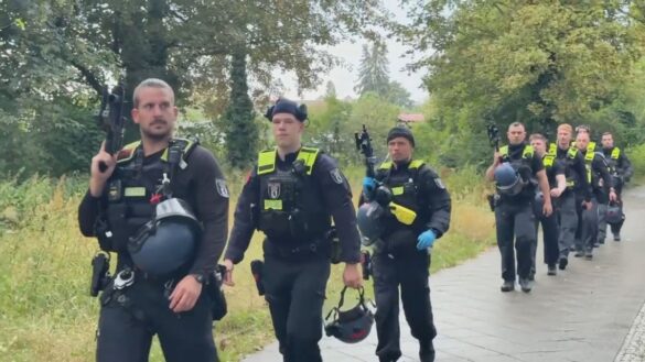 Polizei tötet mutmaßlichen Attentäter nach Angriff auf CSD-Teilnehmer
