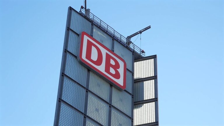Neue Regeln ab August: Bahn, Schule, Solarstrom