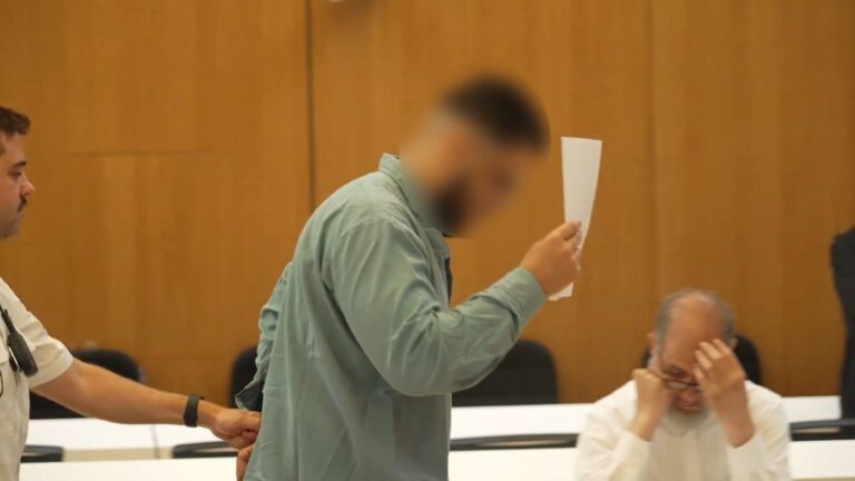 Lebenslange Haft für Münchner Auto-Anschlag gefordert