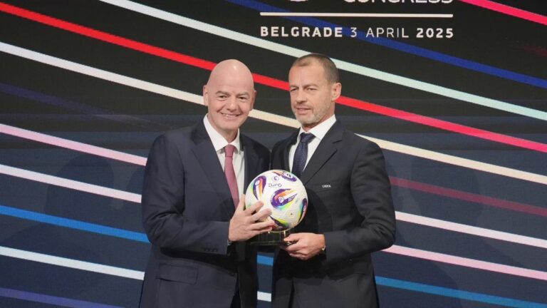 UEFA droht Infantino